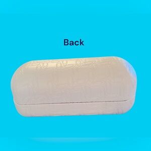 OAKLEY White SIGNATURE Glasses or Sunglasses Case Hard Case, Excellent Condition